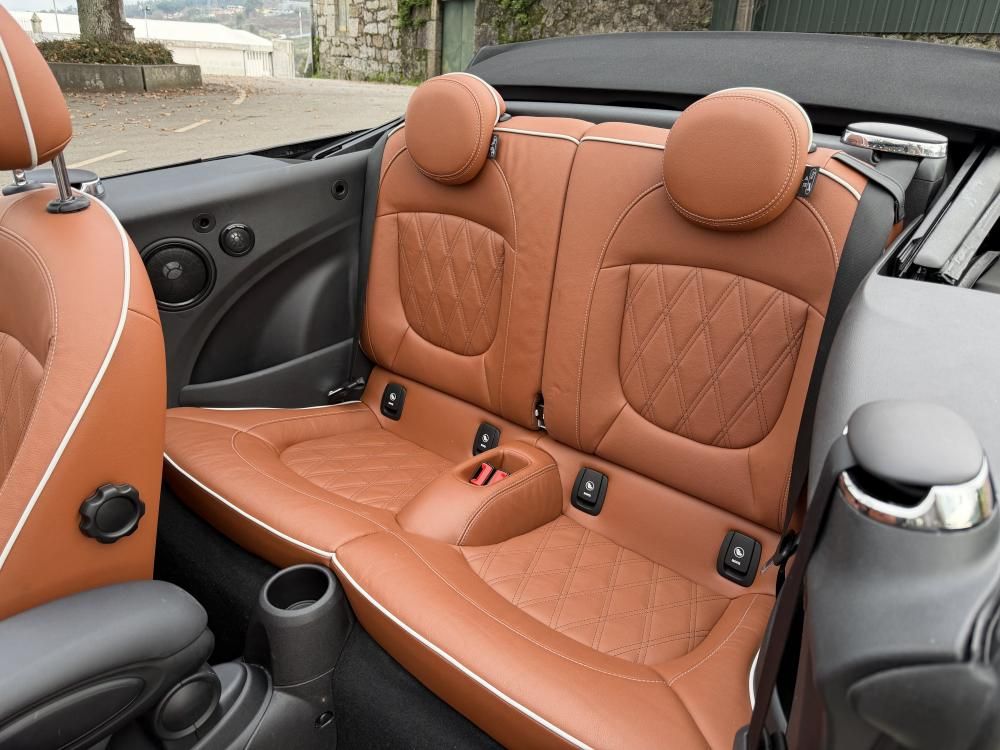 mini-cabrio-2022-gasolina-1998cc