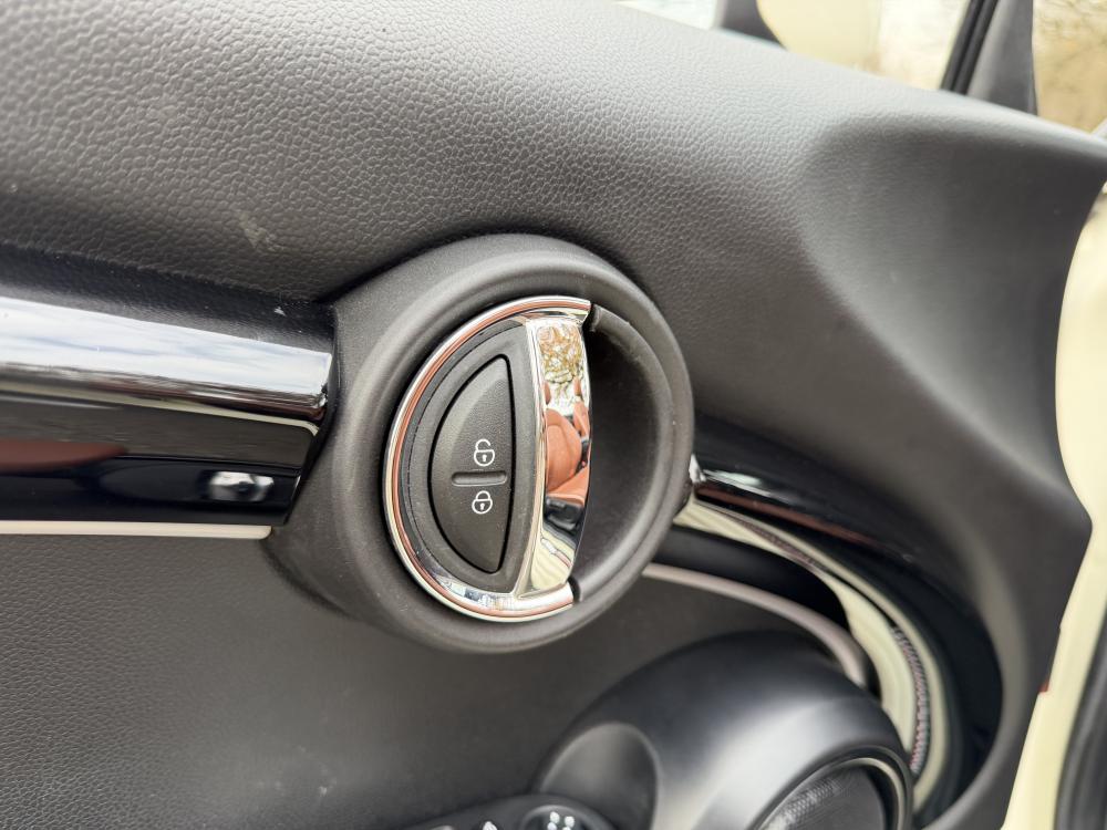 mini-cabrio-2022-gasolina-1998cc