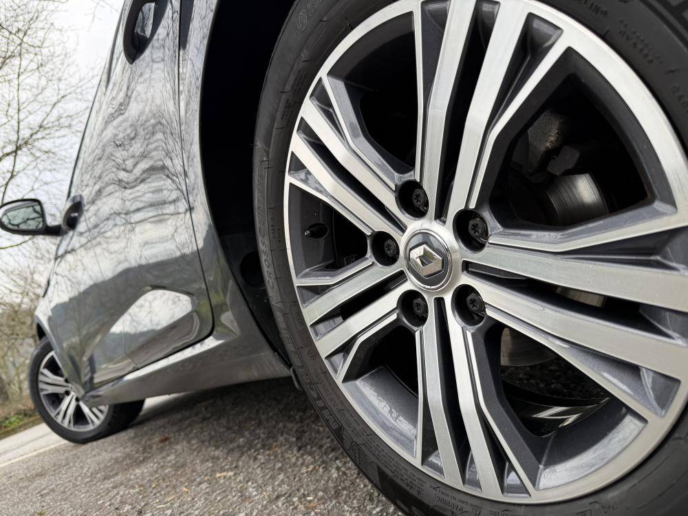 renault-megane-2022-diesel-1461cc