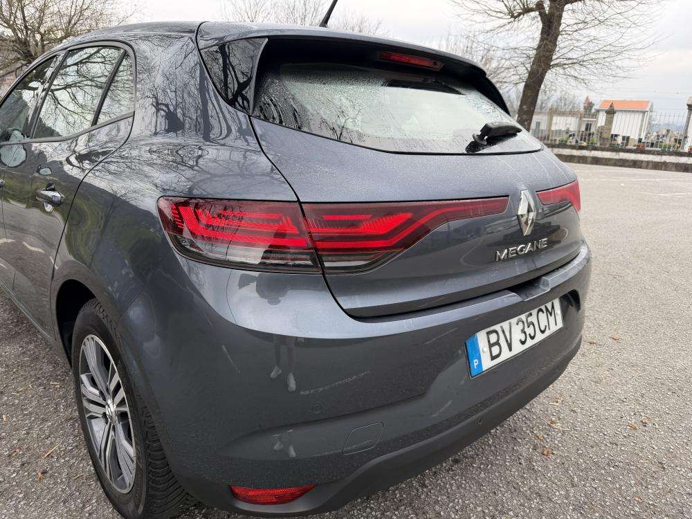 renault-megane-2022-diesel-1461cc