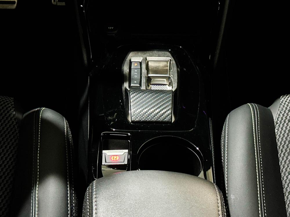 peugeot-e-208-2024-eletrico-0cc