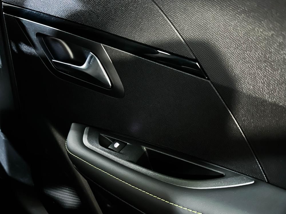 peugeot-e-208-2024-eletrico-0cc