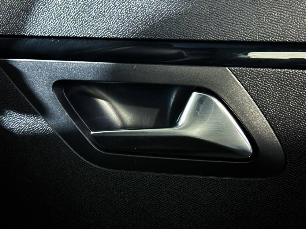 peugeot-e-208-2024-eletrico-0cc