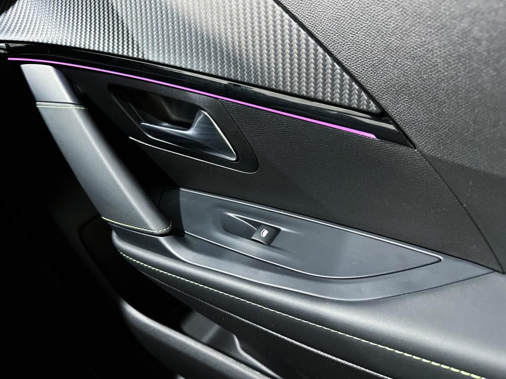 peugeot-e-208-2024-eletrico-0cc