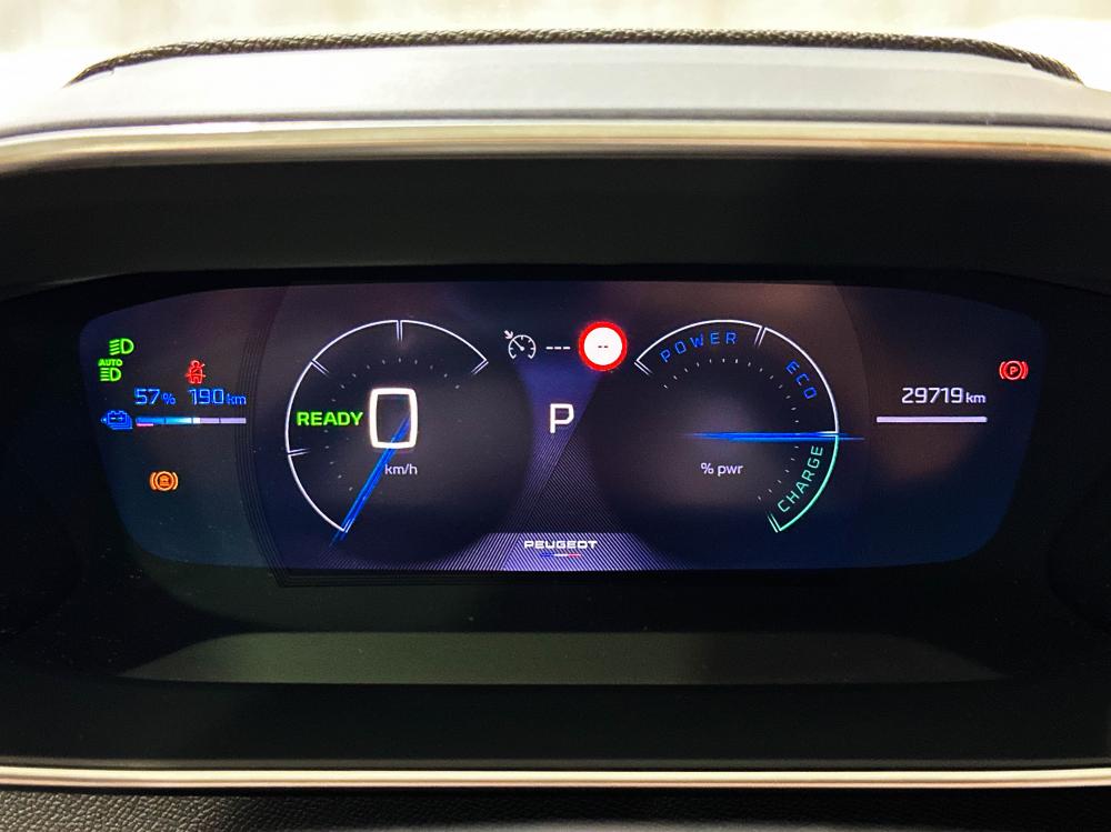 peugeot-e-208-2024-eletrico-0cc