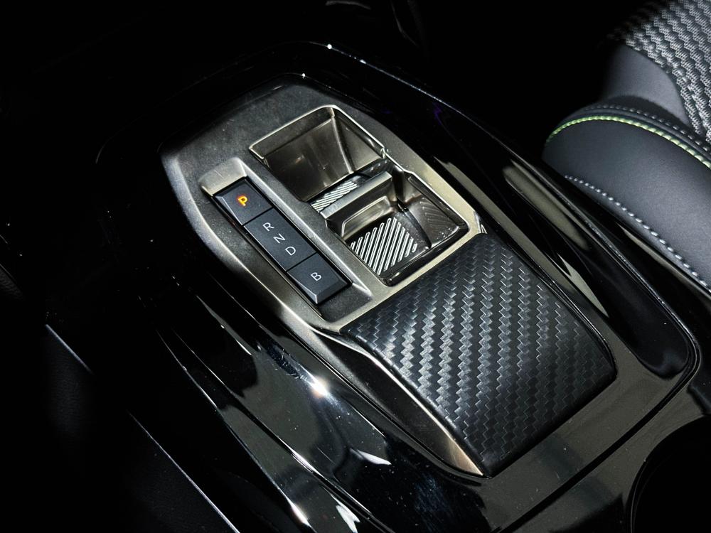 peugeot-e-208-2024-eletrico-0cc