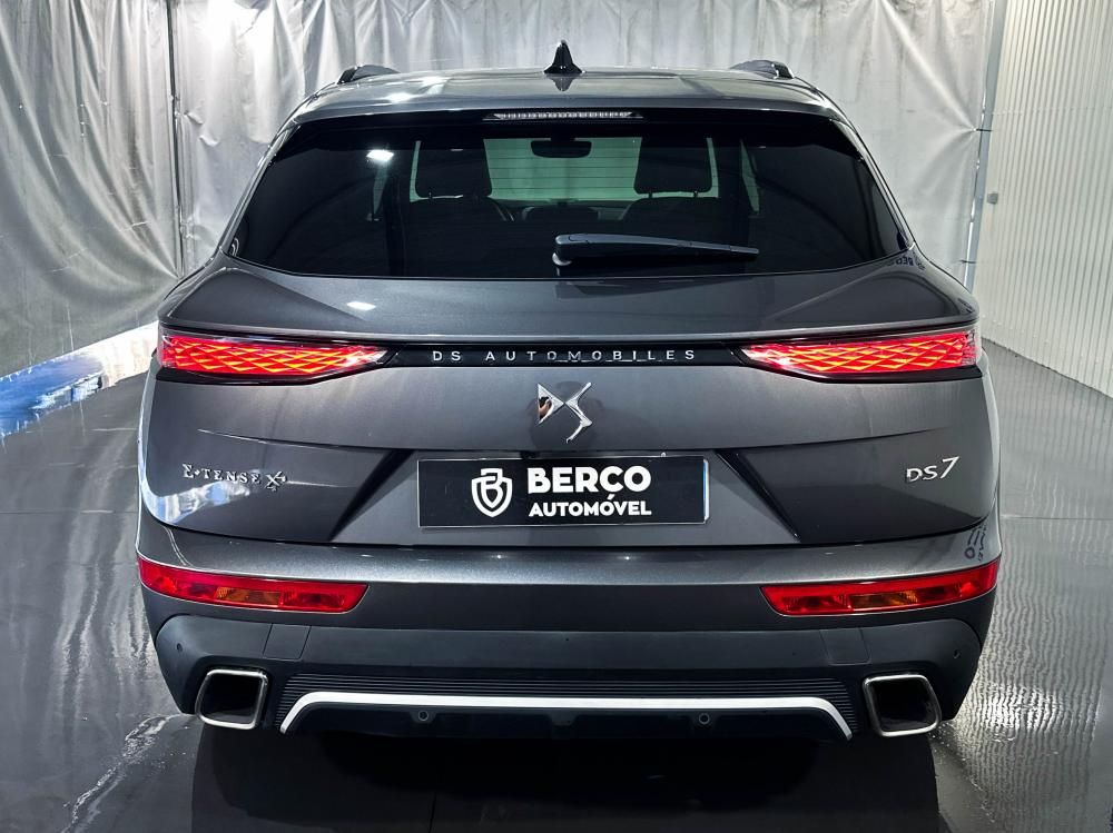 ds-ds-7-crossback-2023-hibrido-a-gasolina-1598cc