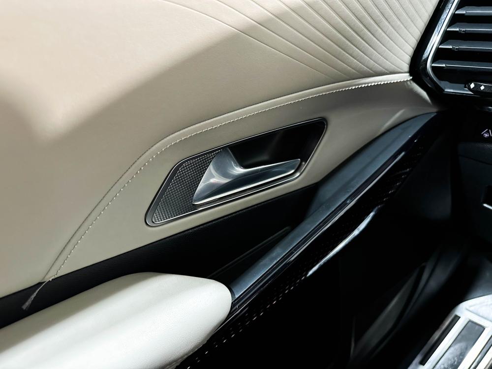ds-ds-7-crossback-2023-hibrido-a-gasolina-1598cc