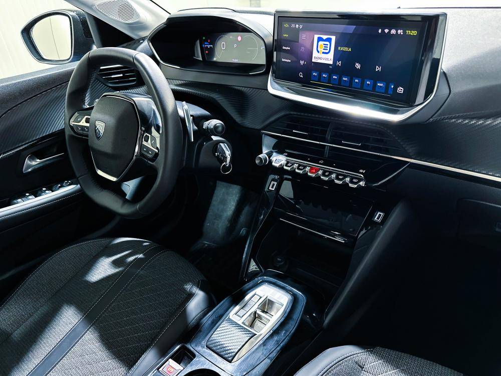 peugeot-208-2025-gasolina-1199cc