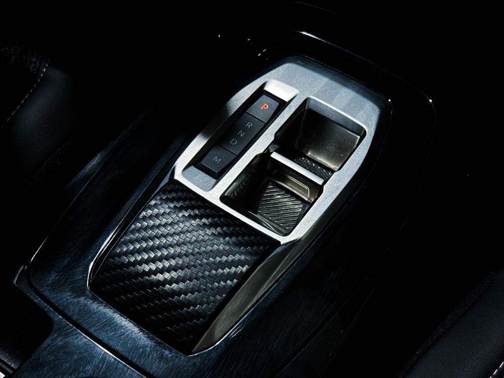 peugeot-208-2025-gasolina-1199cc