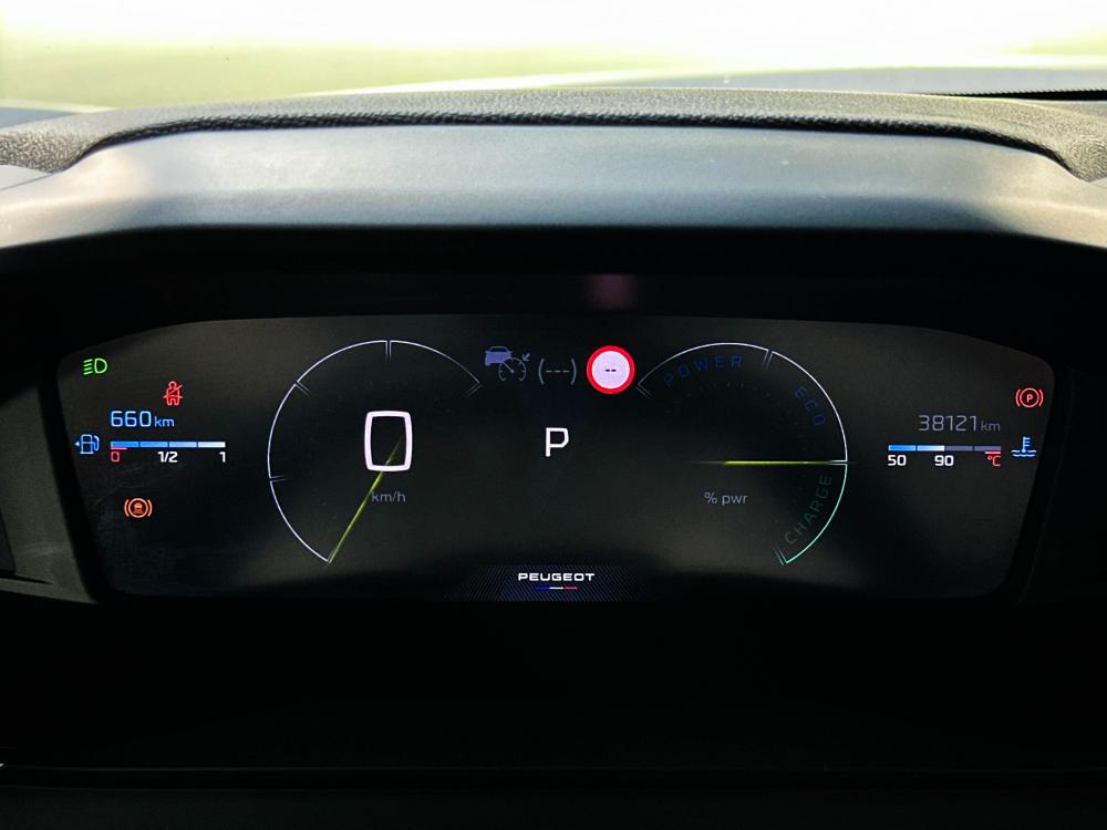 peugeot-208-2025-gasolina-1199cc