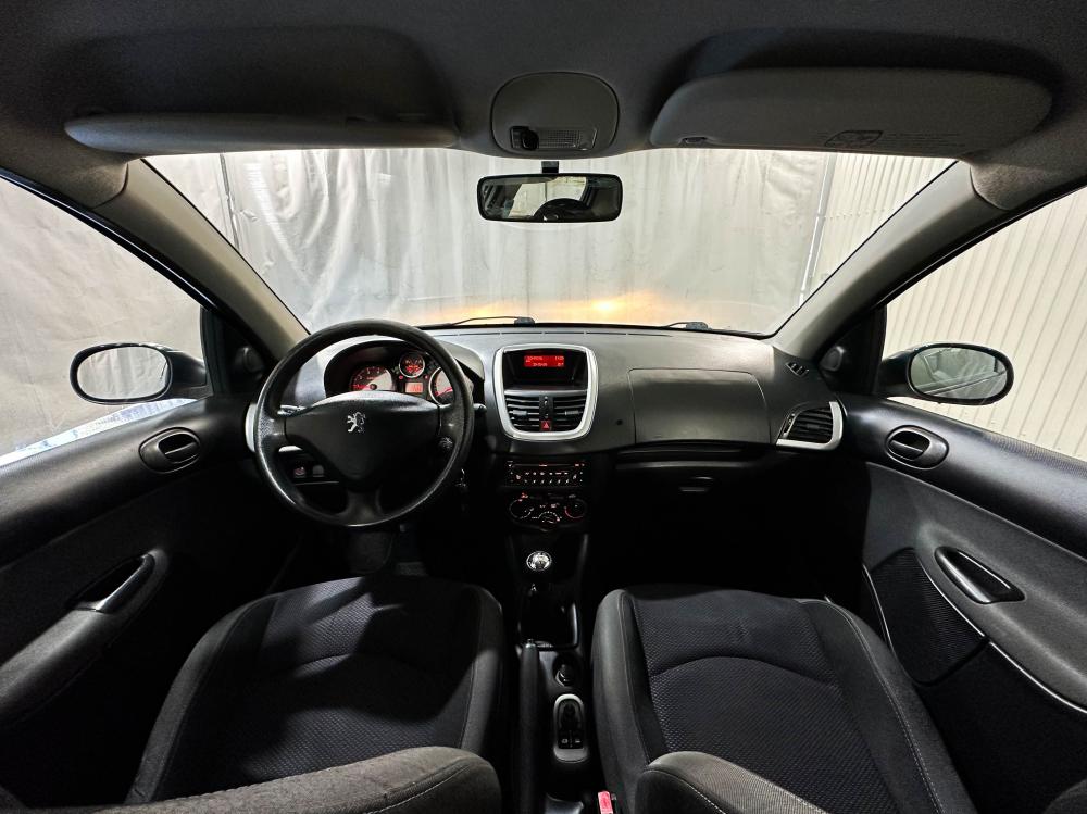 peugeot-206-2010-gasolina-1100cc