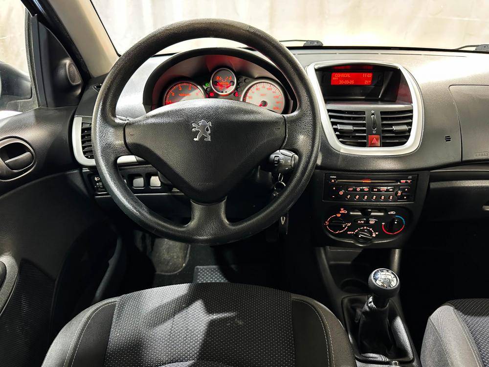 peugeot-206-2010-gasolina-1100cc