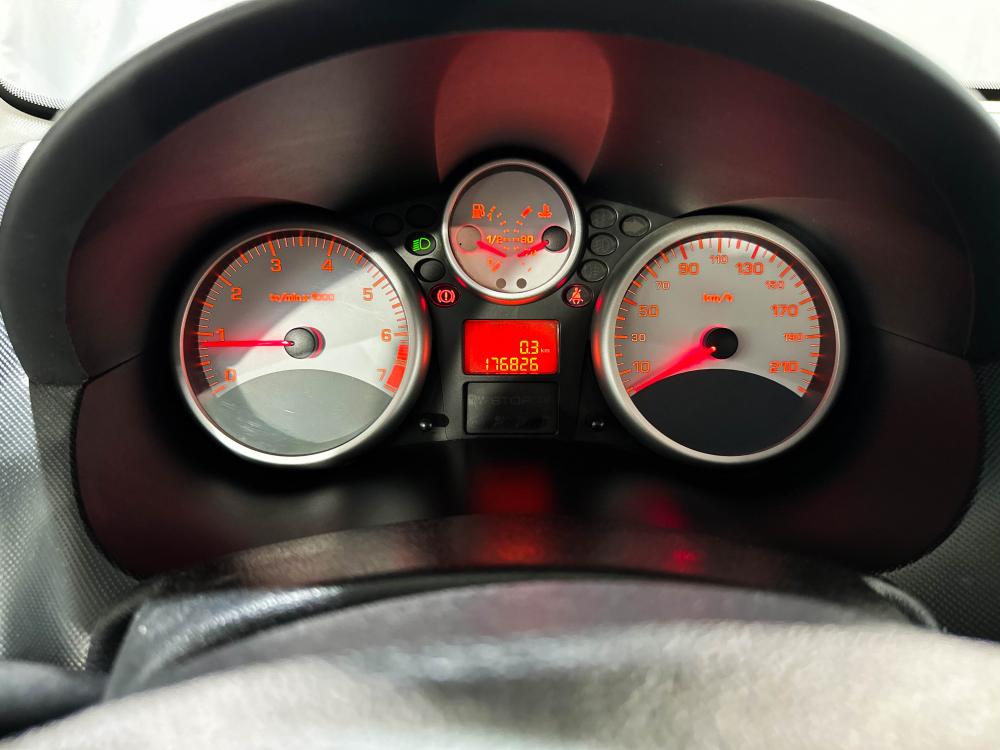 peugeot-206-2010-gasolina-1100cc
