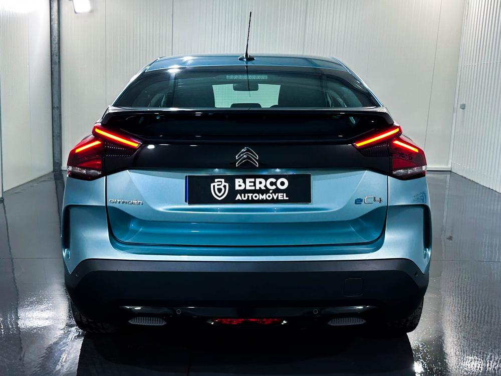 citroen-e-c4-2021-eletrico-0cc
