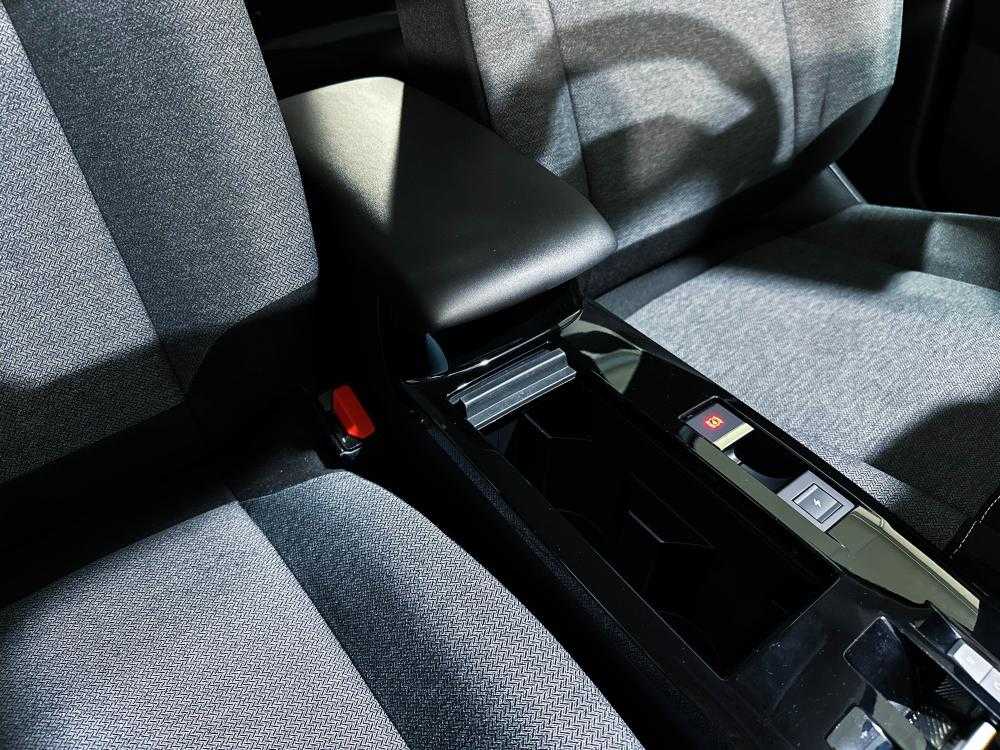citroen-e-c4-2021-eletrico-0cc