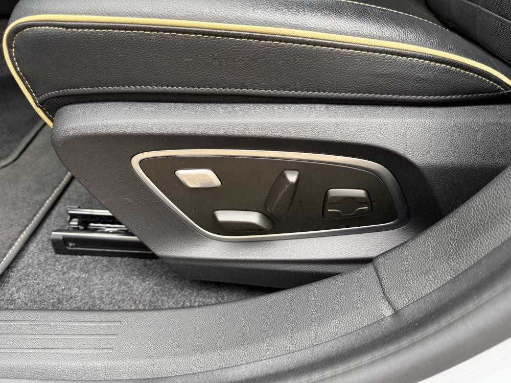 renault-megane-e-tech-2022-eletrico-0cc