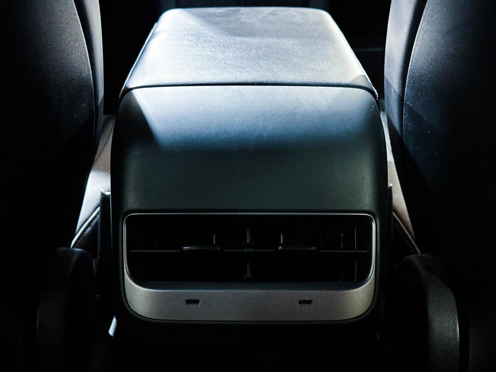 tesla-model-y-2023-eletrico-0cc