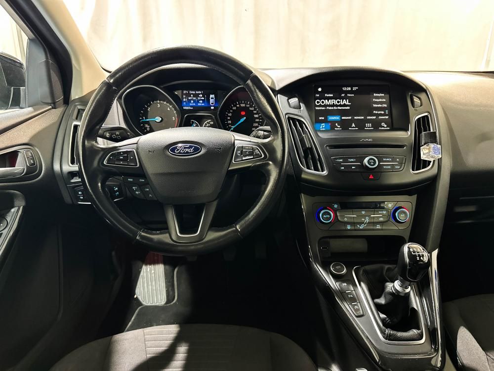 ford-focus-2018-diesel-1499cc