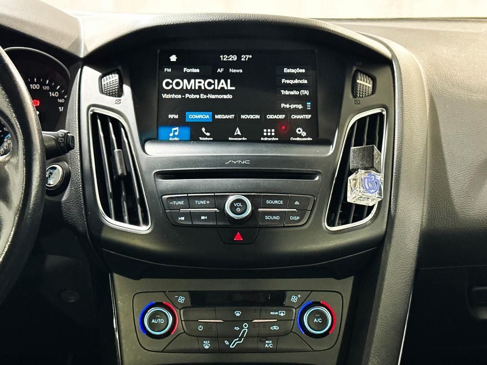 ford-focus-2018-diesel-1499cc