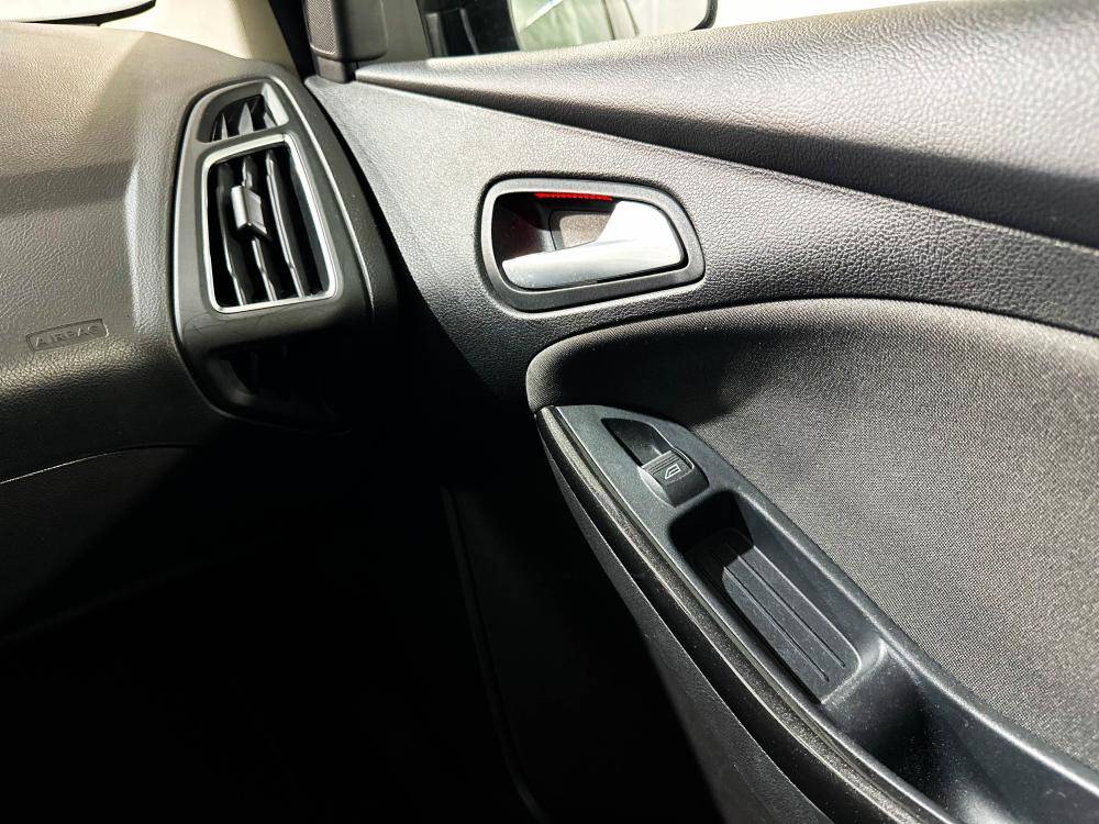 ford-focus-2018-diesel-1499cc