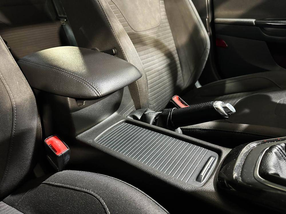 ford-focus-2018-diesel-1499cc