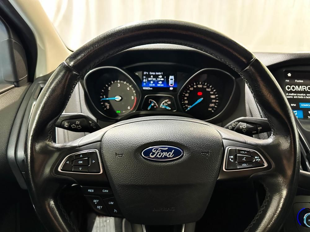 ford-focus-2018-diesel-1499cc