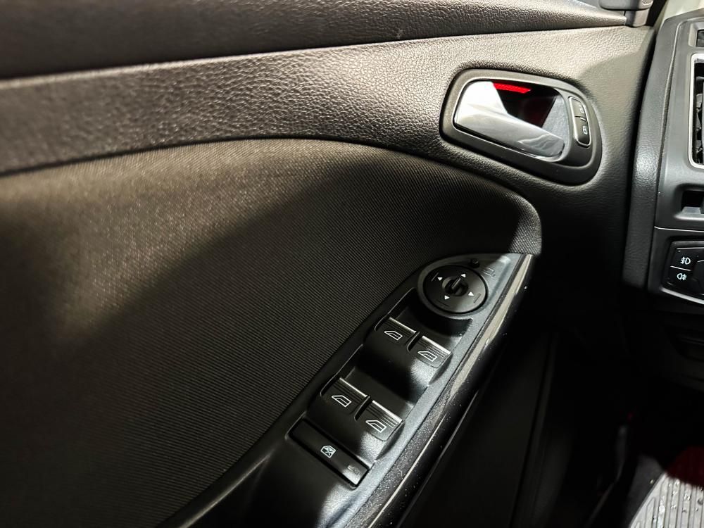 ford-focus-2018-diesel-1499cc