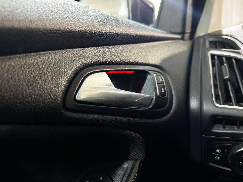 ford-focus-2018-diesel-1499cc