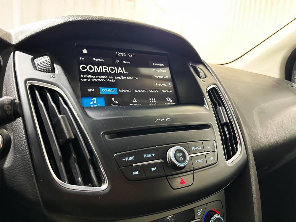 ford-focus-2018-diesel-1499cc