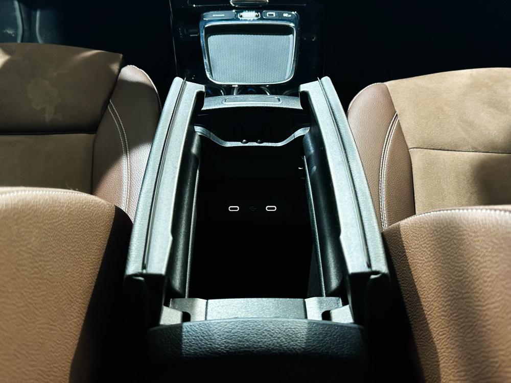 mercedes-benz-cla-2024-gasolina-1332cc