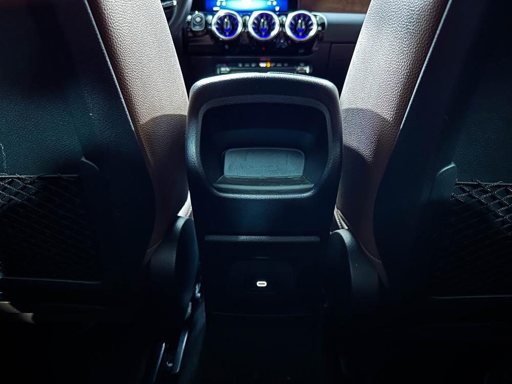 mercedes-benz-cla-2024-gasolina-1332cc