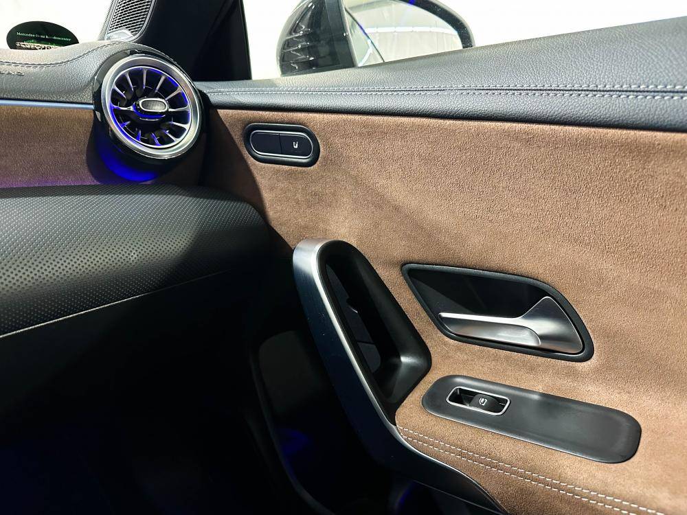 mercedes-benz-cla-2024-gasolina-1332cc