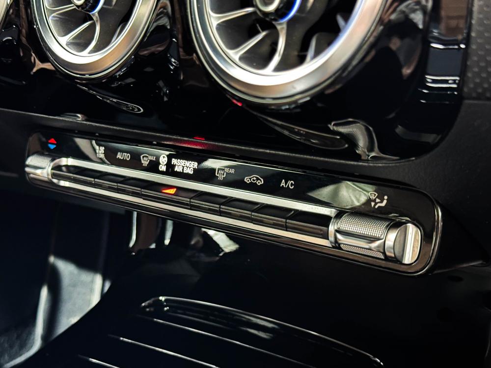 mercedes-benz-cla-2024-gasolina-1332cc