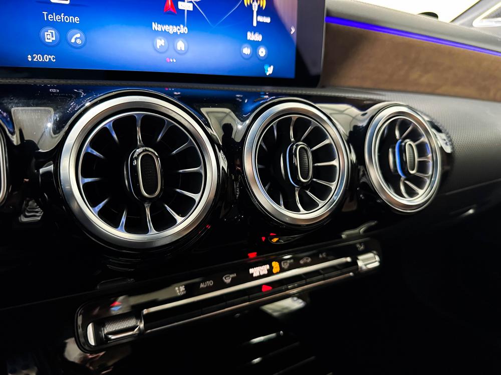 mercedes-benz-cla-2024-gasolina-1332cc