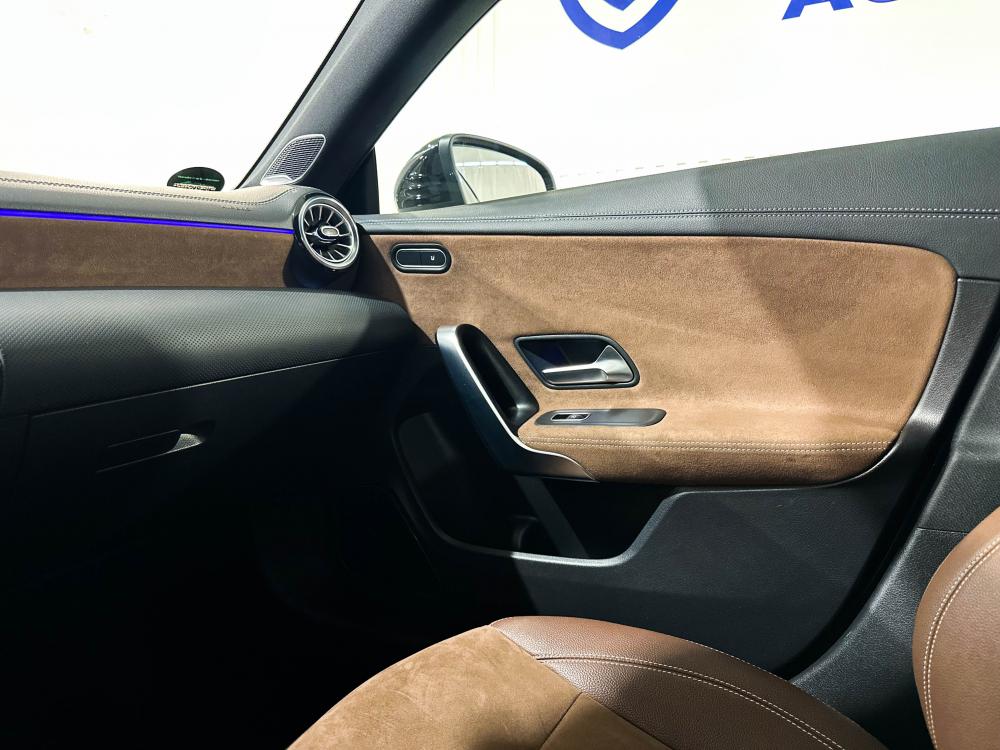 mercedes-benz-cla-2024-gasolina-1332cc