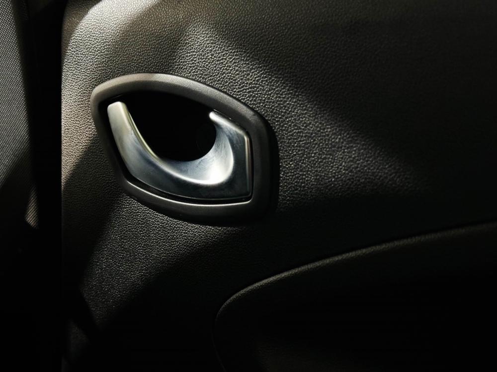 renault-zoe-2020-eletrico-0cc