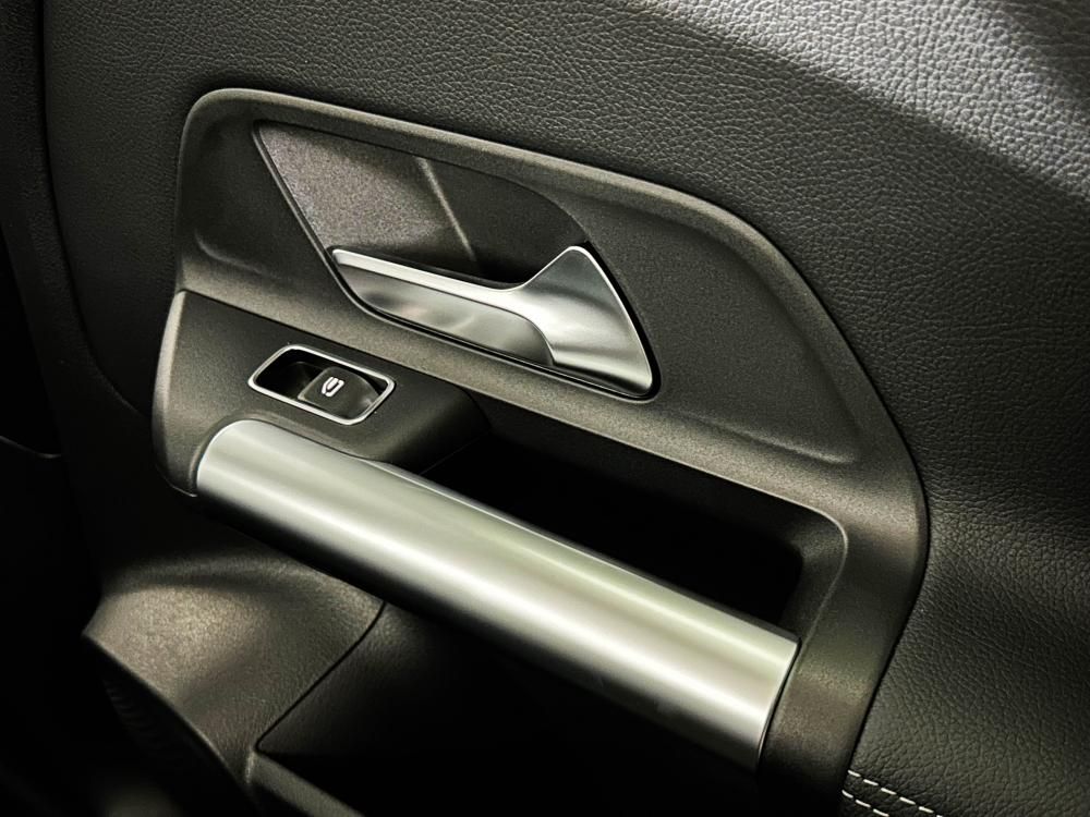 mercedes-benz-gla-2024-hibrido-a-gasolina-1332cc
