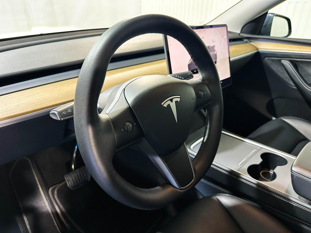 tesla-model-y-2022-eletrico-0cc