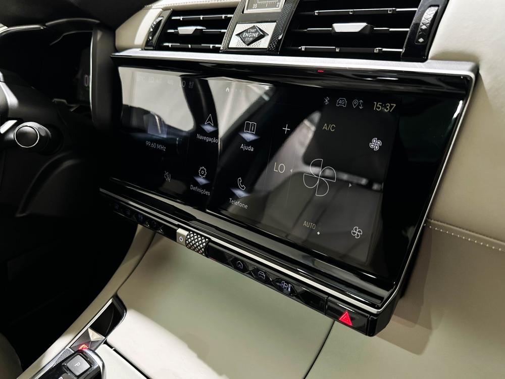 ds-ds-7-crossback-2023-hibrido-a-gasolina-1598cc