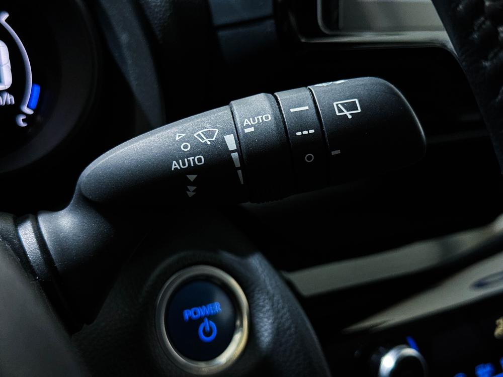 toyota-yaris-cross-2024-hibrido-a-gasolina-1490cc
