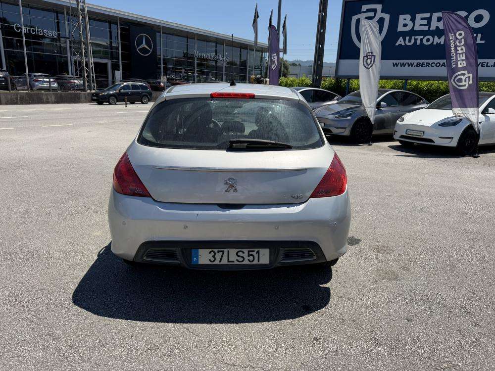 peugeot-308-2011-gasolina-1397cc