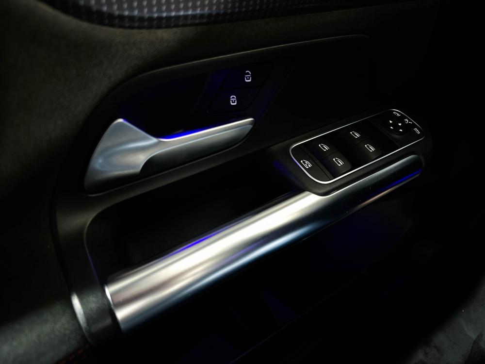 mercedes-benz-eqa-2022-eletrico-0cc