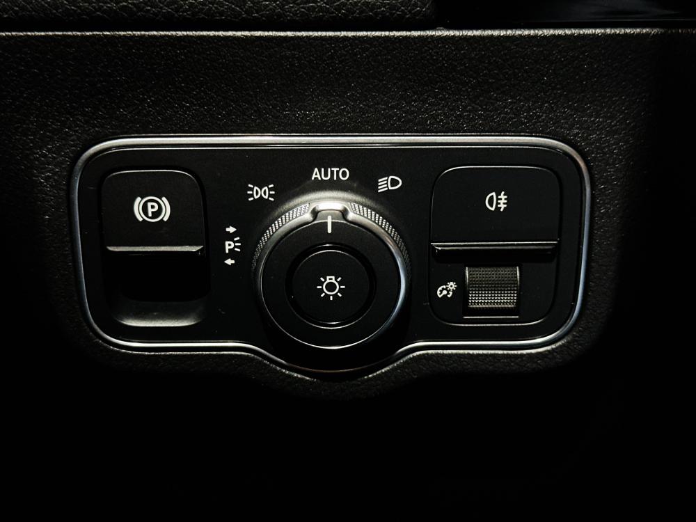 mercedes-benz-eqa-2022-eletrico-0cc