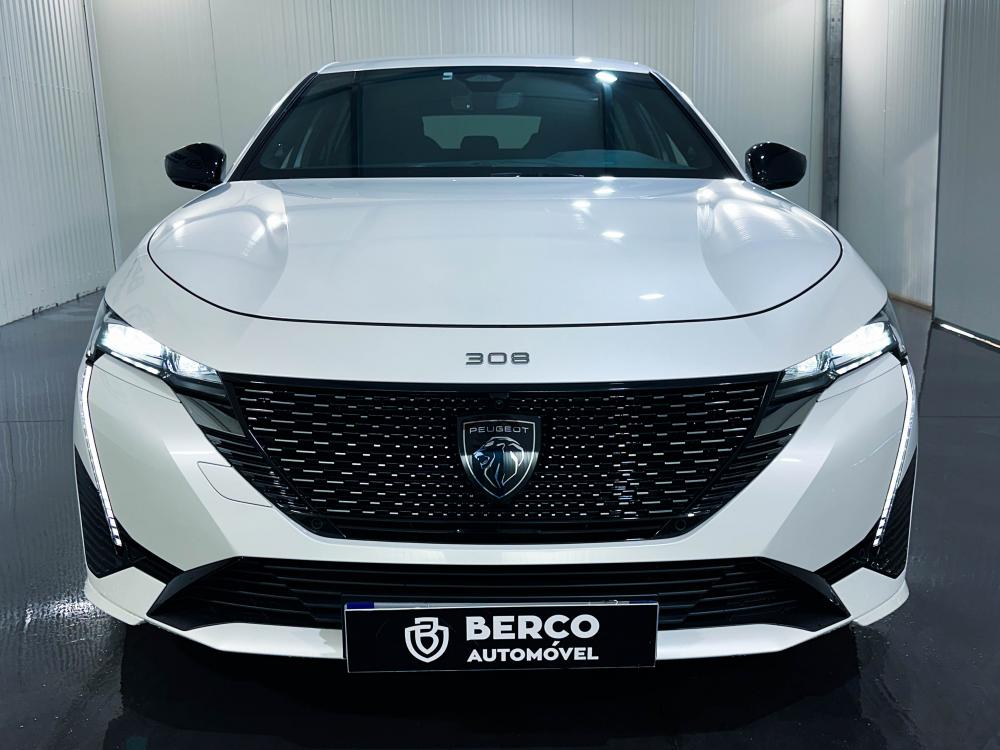 peugeot-308-2022-hibrido-a-gasolina-1598cc