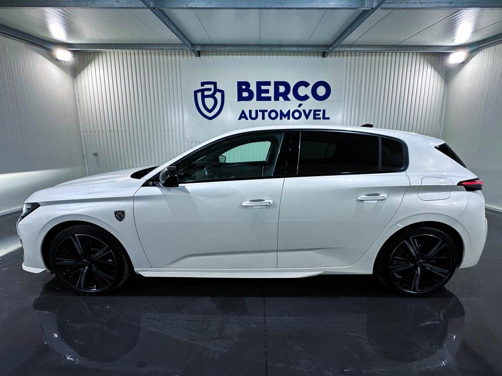 peugeot-308-2022-hibrido-a-gasolina-1598cc