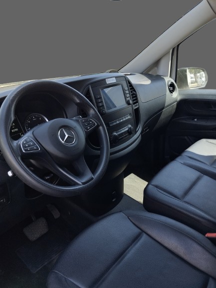 mercedes-benz-vito-2021-diesel-1950cc