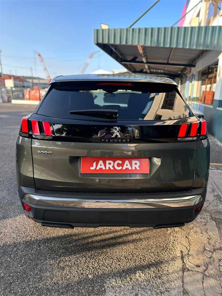 peugeot-3008-2019-diesel-1499cc