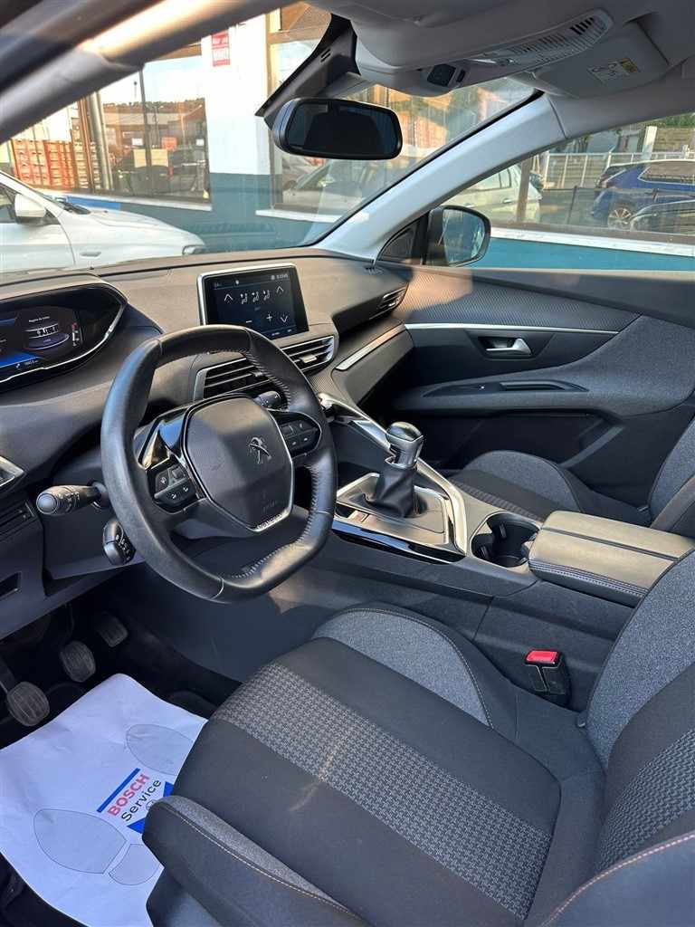peugeot-3008-2019-diesel-1499cc