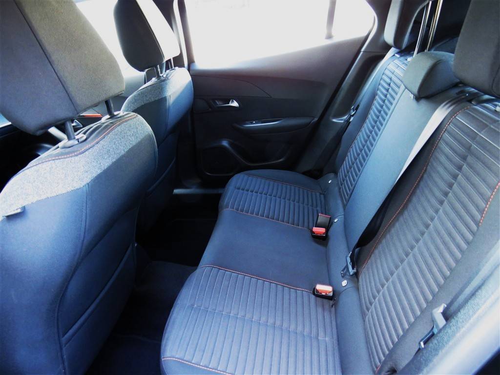 peugeot-2008-2023-gasolina-1199cc